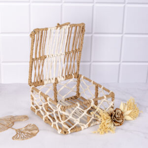 Jute Box
