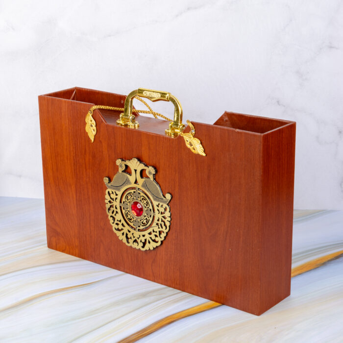 4 jar premium box with long containers - Image 4