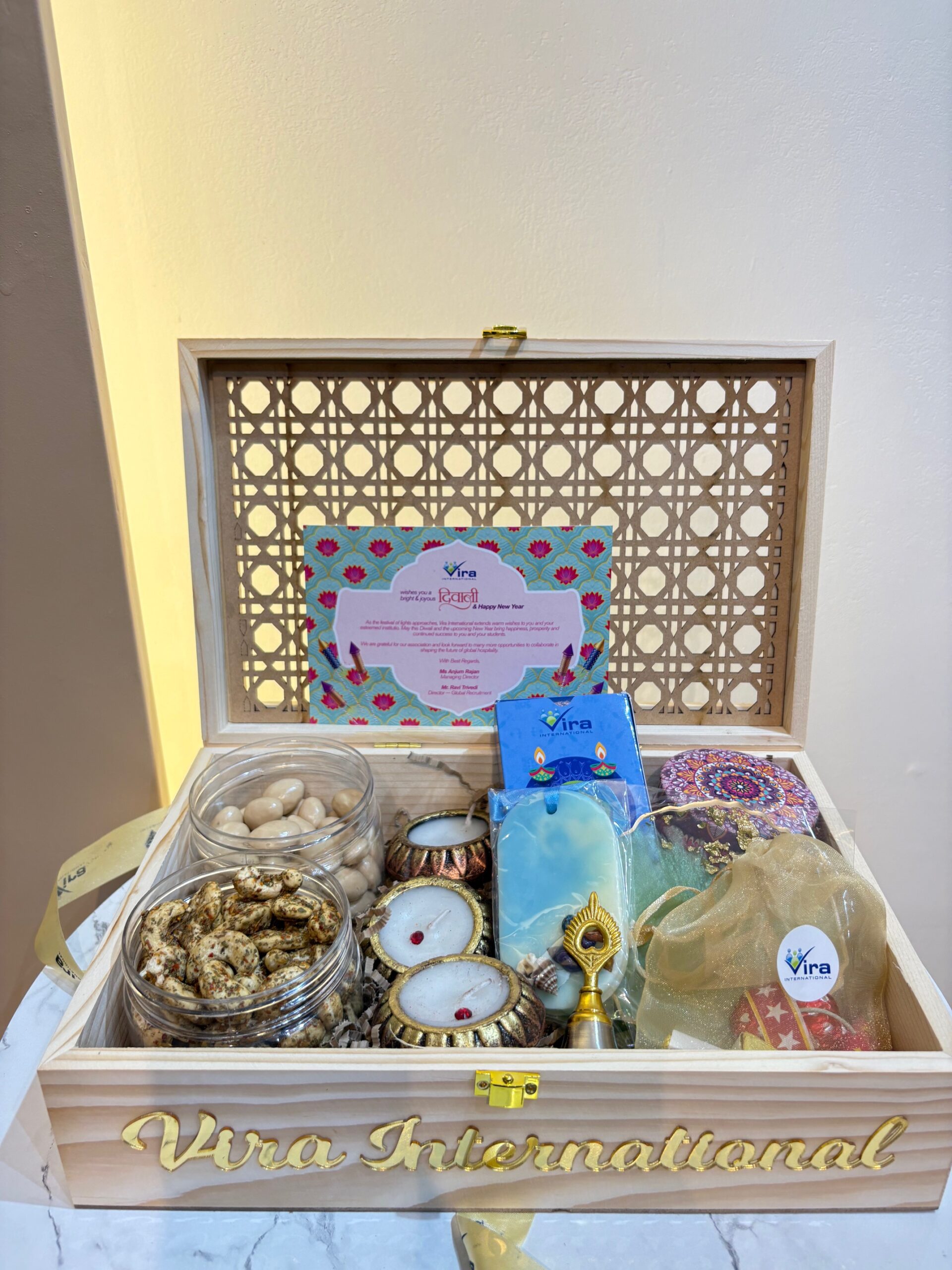 Elegance Hamper - Customized Diwali gifts for employees