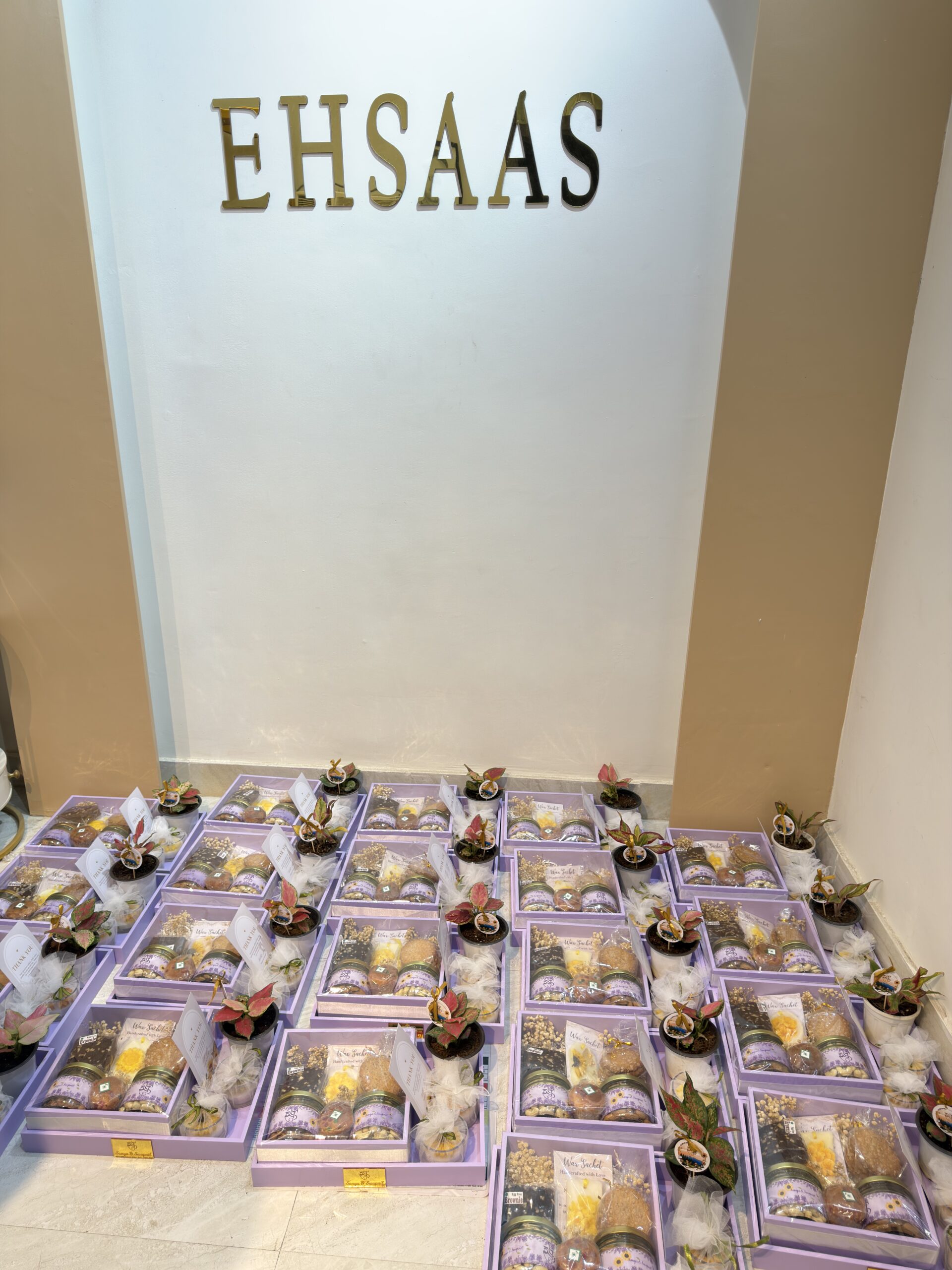 Purple Tray Hamper Bespoke Purple Double-Tray Luxury Hamper - Image 2