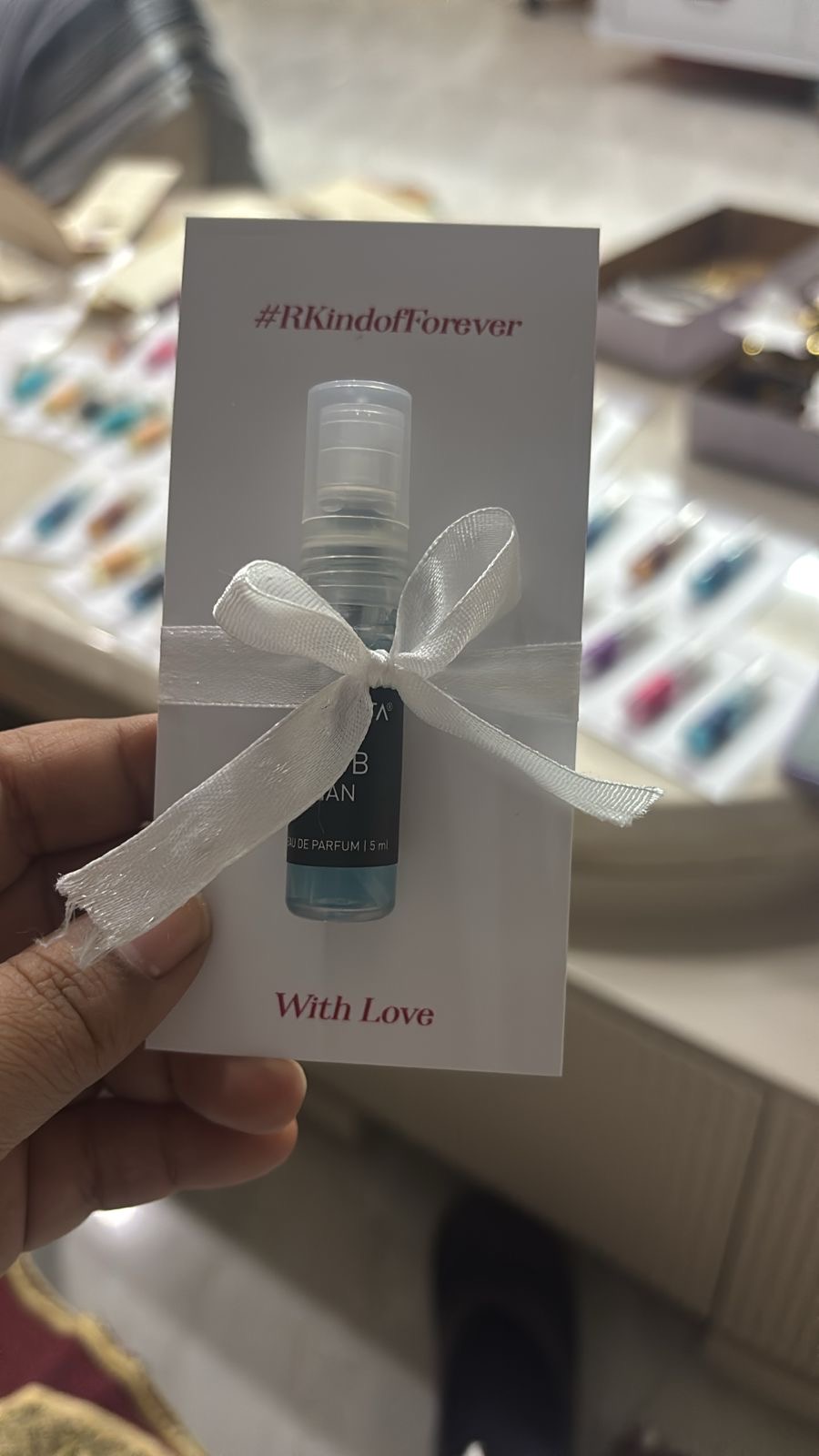 Mini Perfume with Customised Card: Personalized Fragrance Favor for Weddings & Special Occasions - Image 4