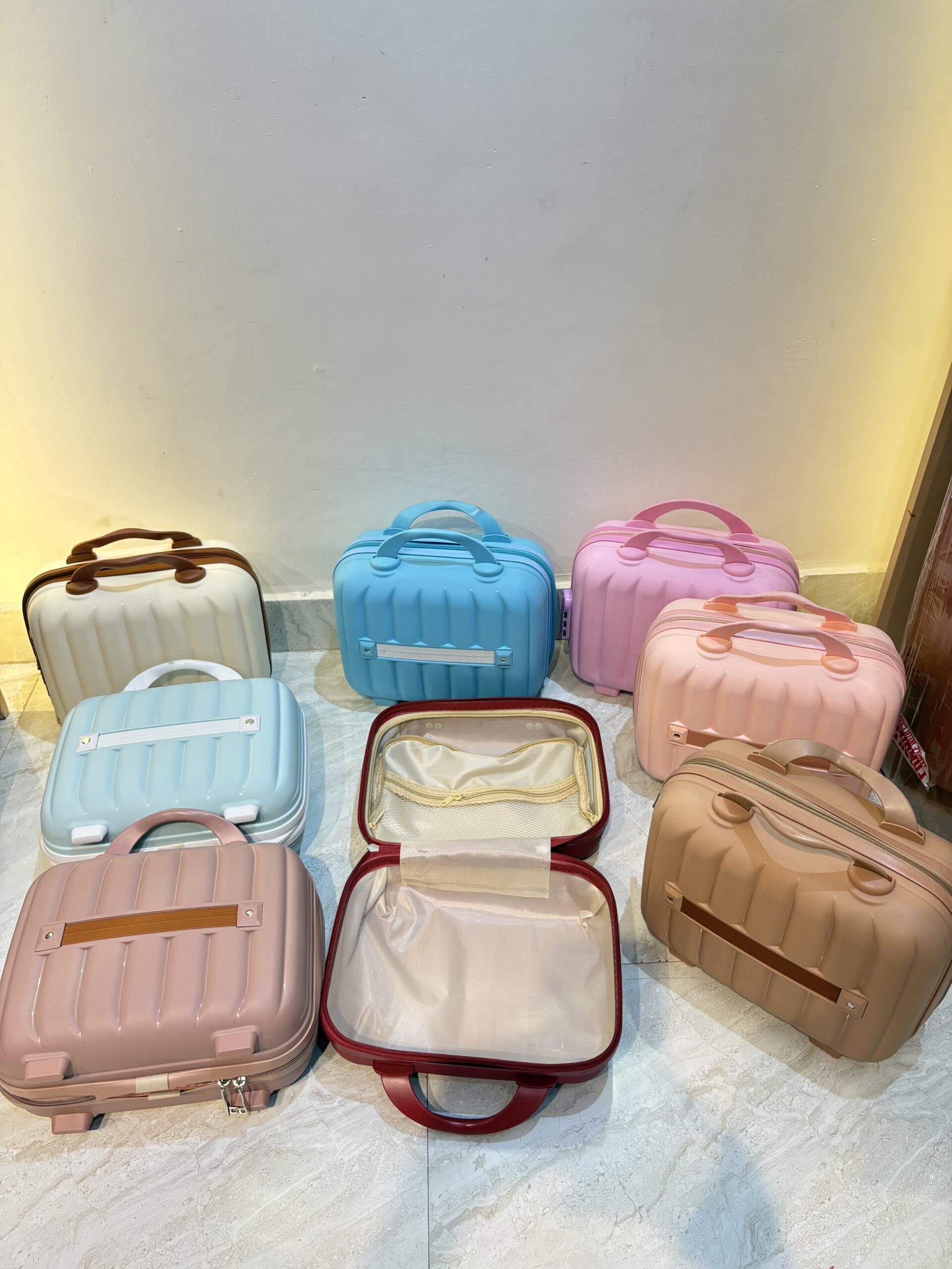 Premium Suitcase with Lock: Elegant Personalized Storage & Gifting Trunk with Secure Locking Mechanism